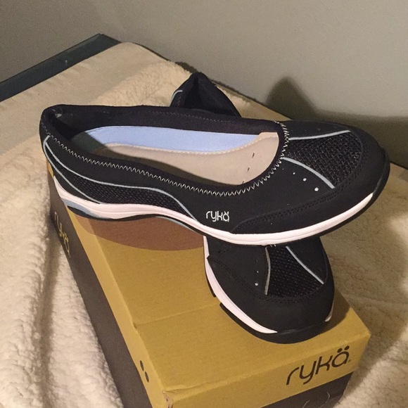 ryka tensile ballet slip on